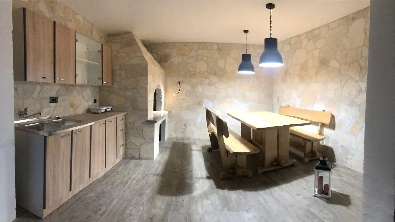 Villa Mare - With Heated Pool Zara