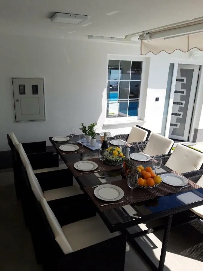 Villa Mare - With Heated Pool Zadar Croatia