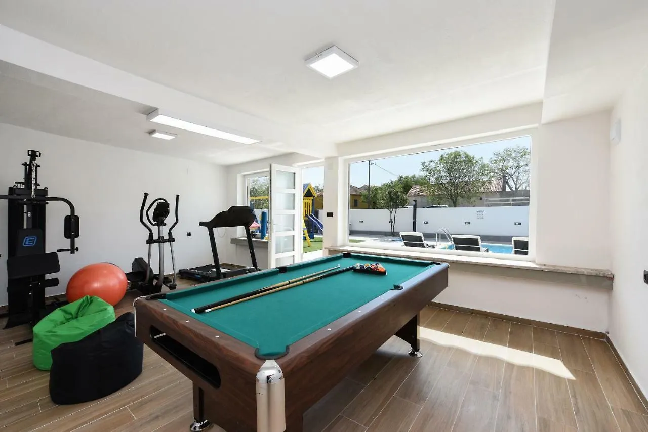 Villa Mare - With Heated Pool Zadar Croatia