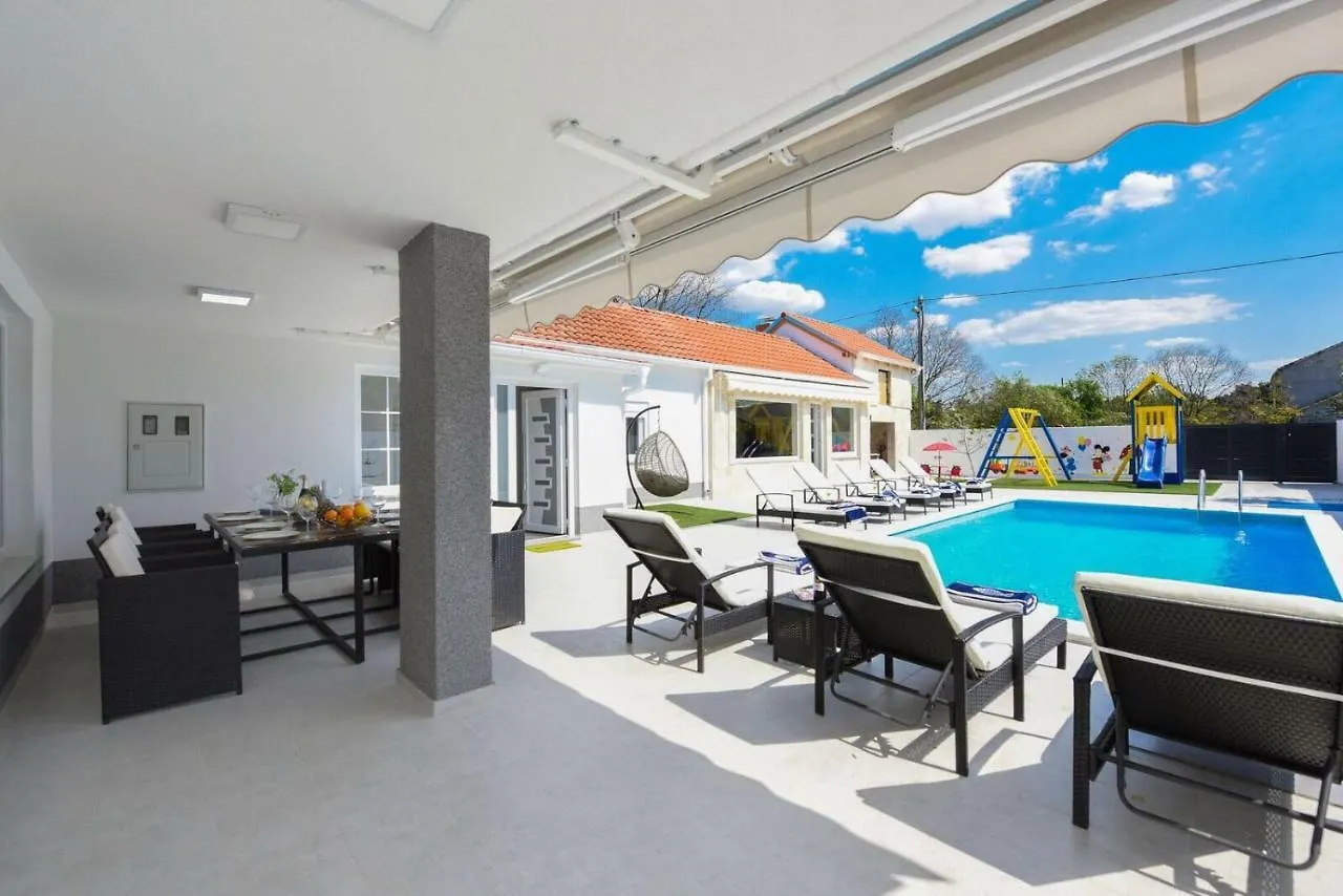 Villa Mare - With Heated Pool Zadar Croatia