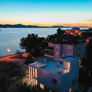 Karma 52 Zadar